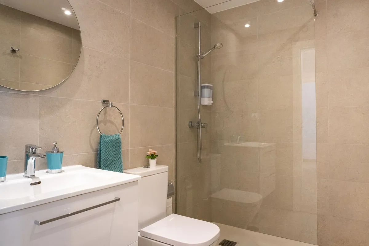 52bcaa9c-c9d3-436f-9bf7-b70caab68cff