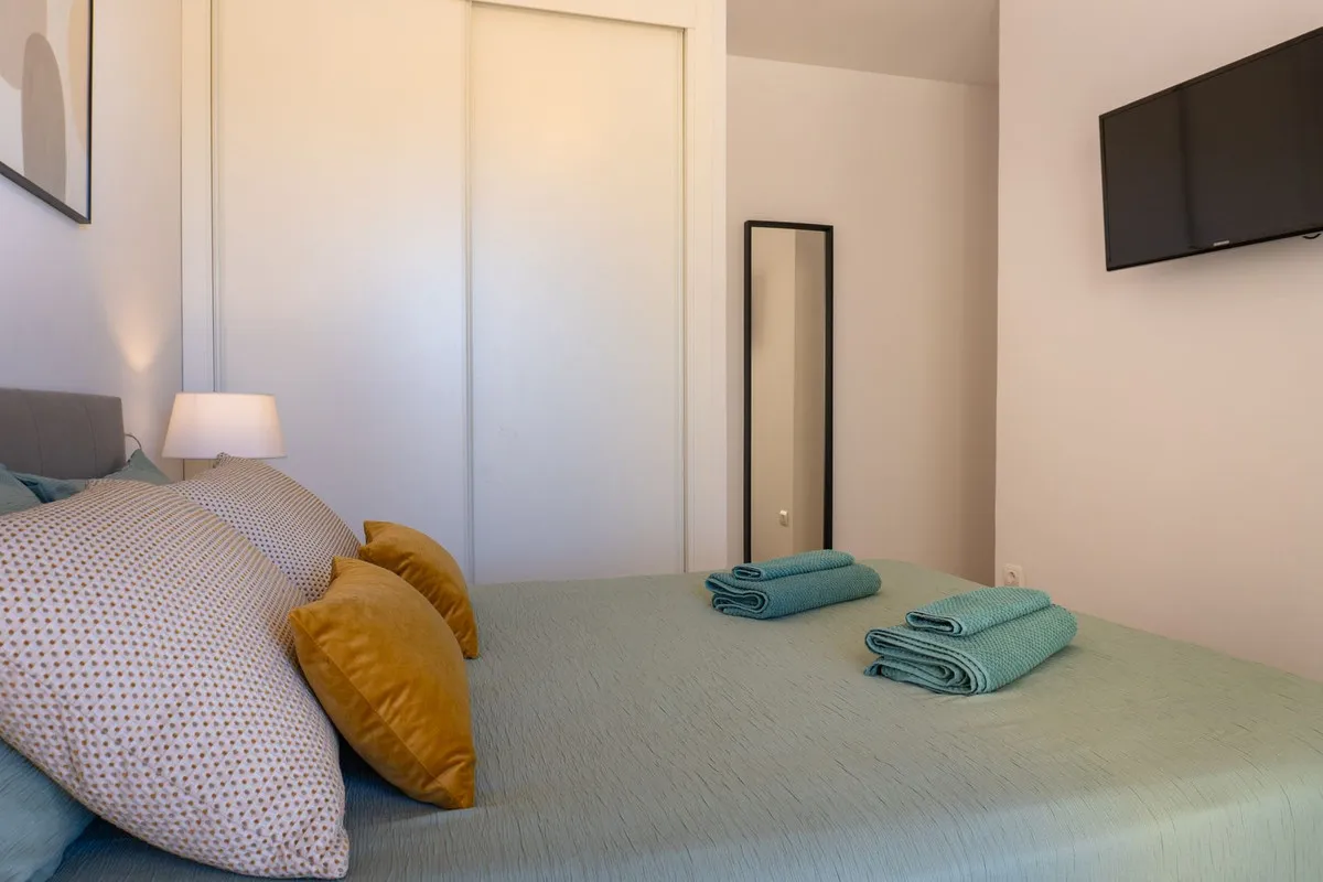 ed088f8e-1564-4e99-b9b7-04ff74d15be4