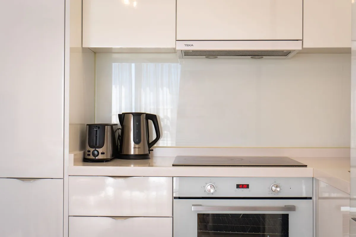 f954246a-bd8e-4d09-99fb-b3b277e45092