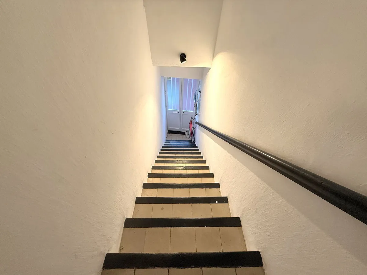 cc8bd40c-66bf-43d4-9752-f48680863b75