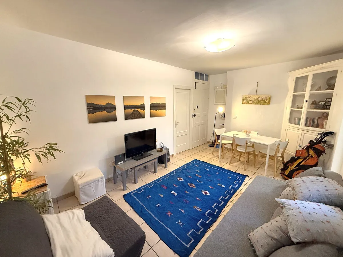 fa0de5b1-a4a8-4cf0-a908-26975420d51e