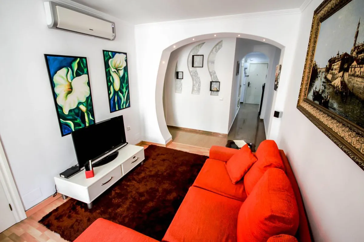 1f808afd-bec3-46b6-9816-d81117c32200