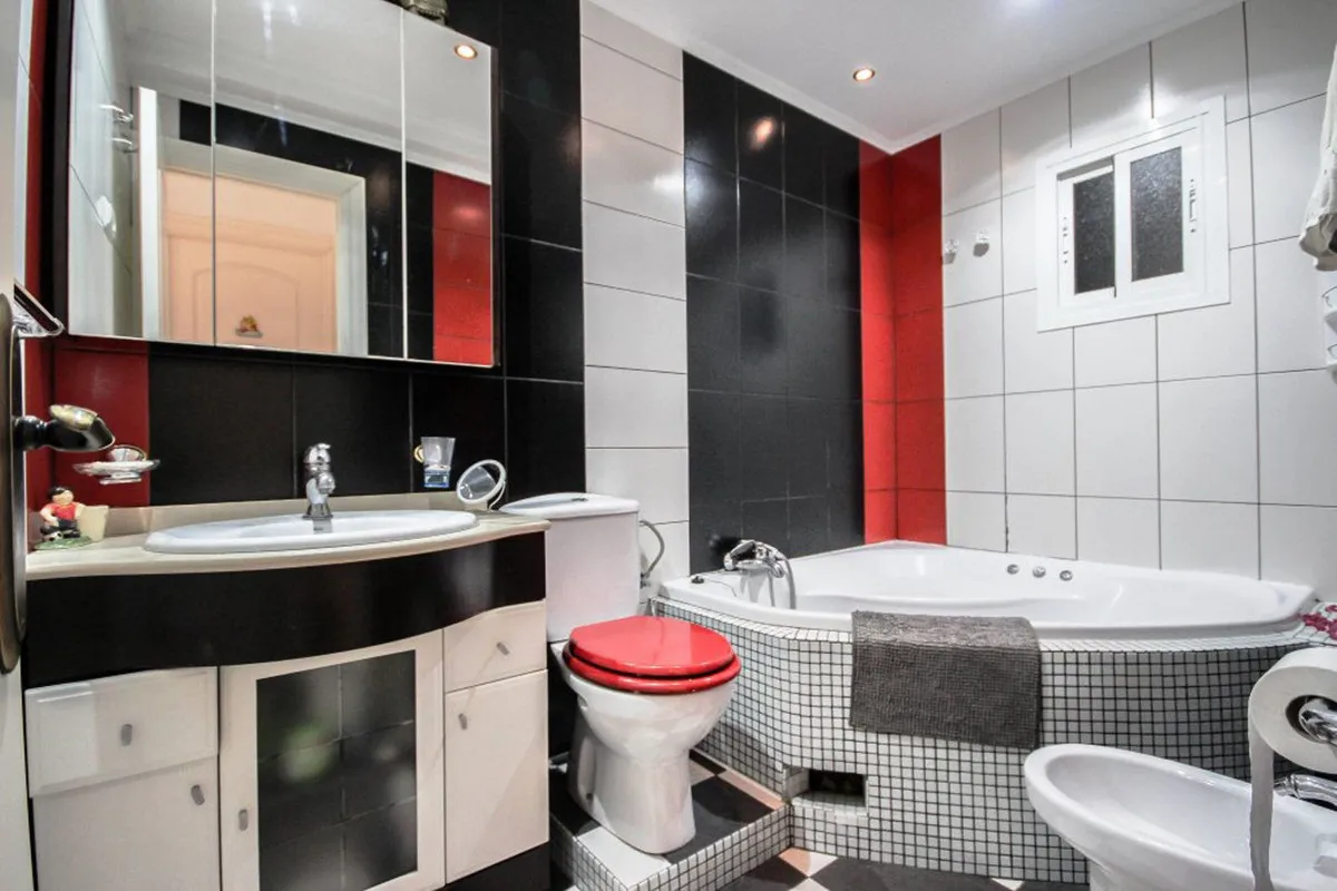 6e6e5f7a-7474-481e-8374-208aaa0fc8d1