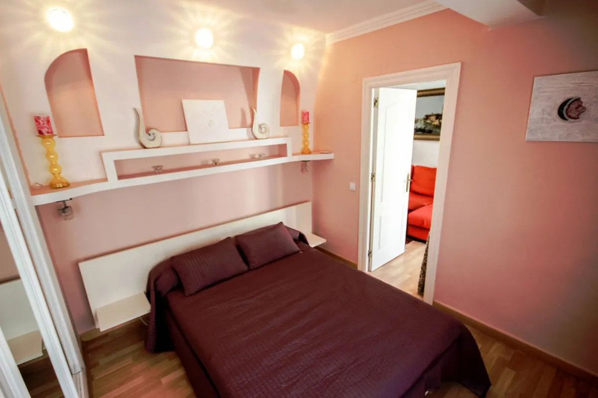 7b4bf70c-3ba6-4e09-b987-40f71f9b468b