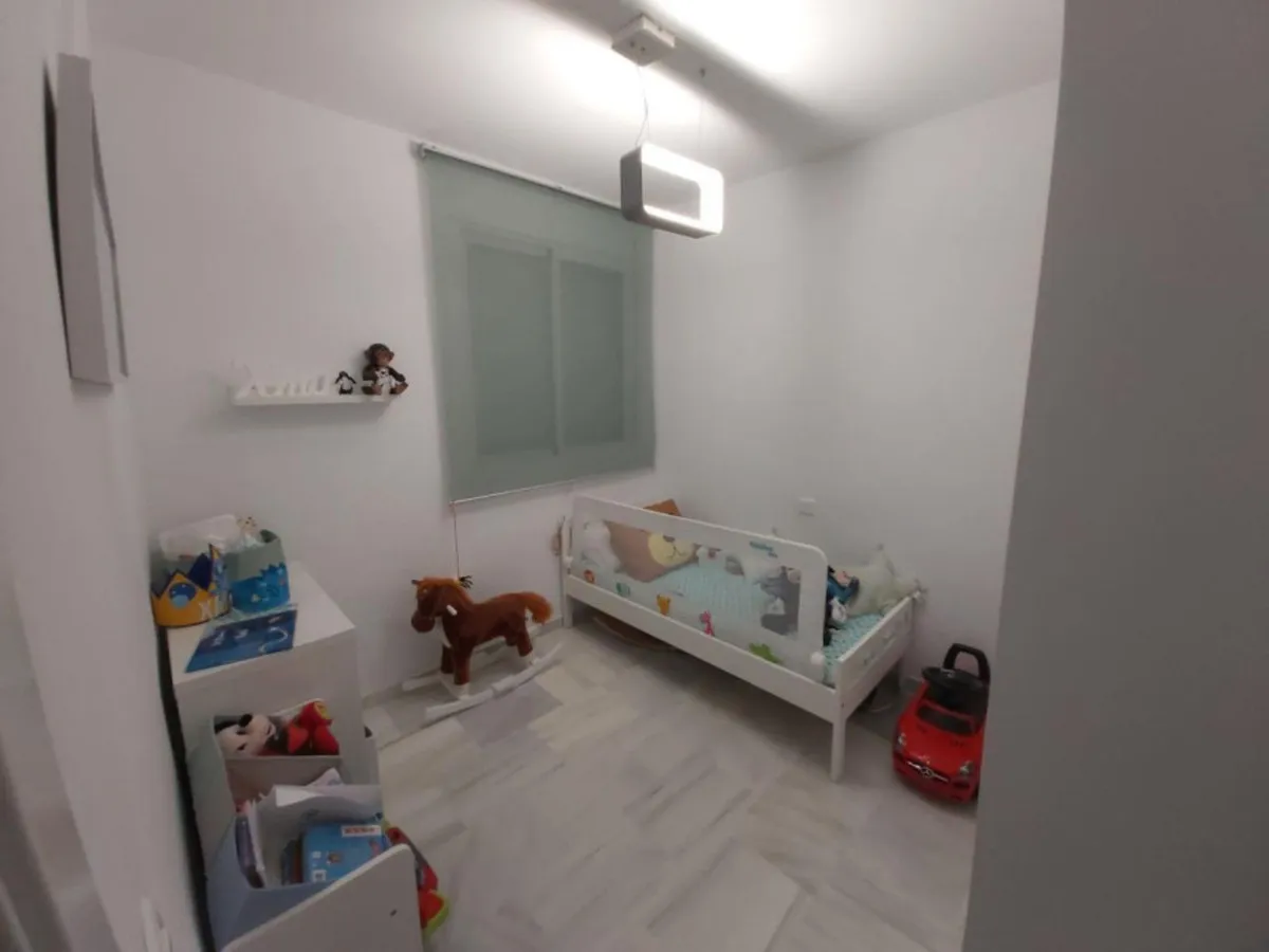 ed82542f-c80a-4739-bc8f-14d3e189858a