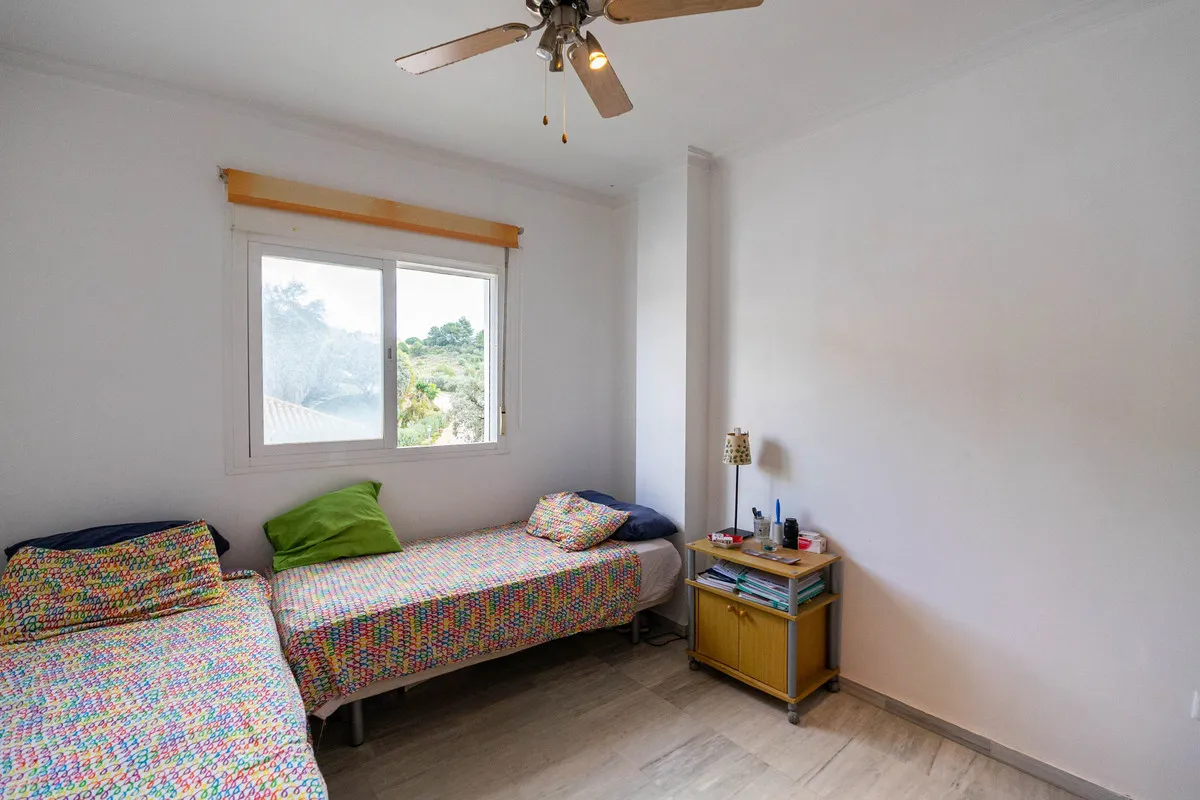 ac3e546a-6d01-4691-8859-be3fbf63b380