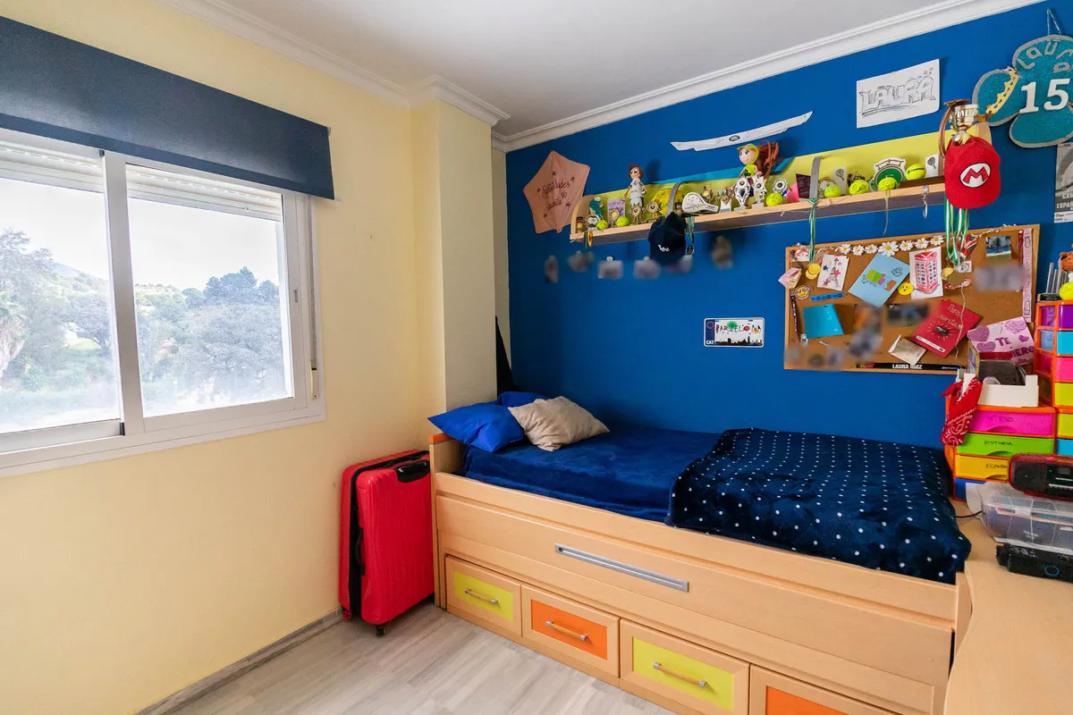 eb3d20d2-bc66-44be-89a7-50dd80fefb8f