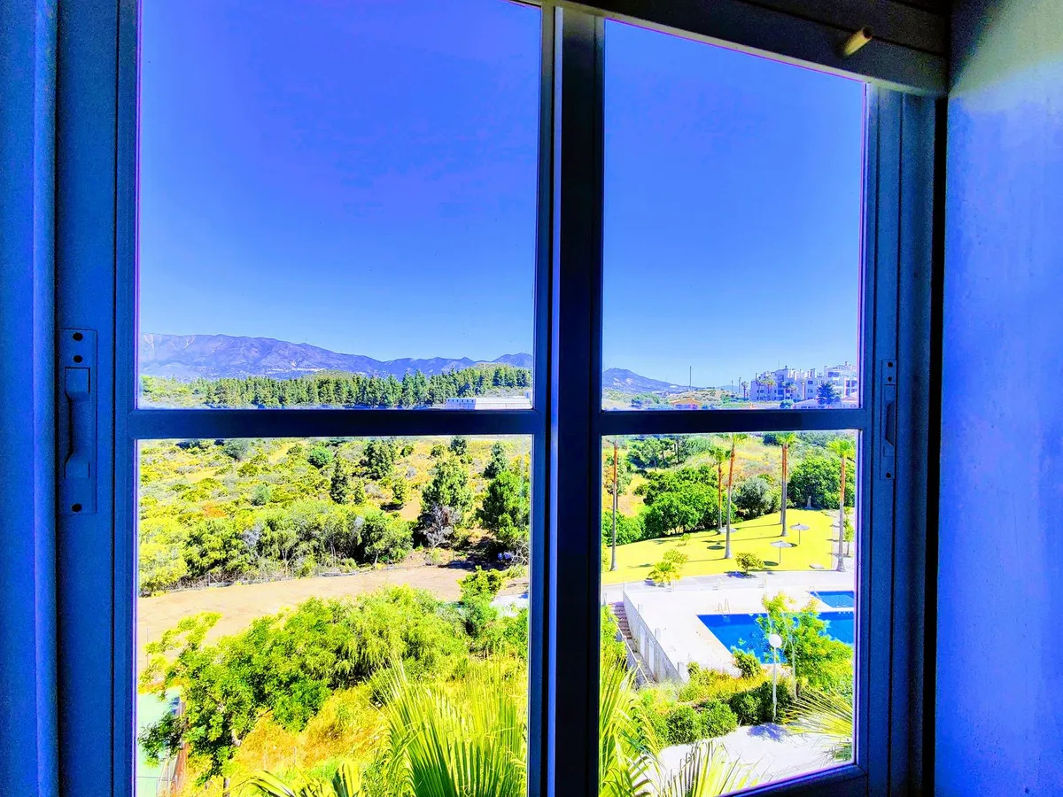 08d0a665-e649-4803-8510-1d49c68f9b78