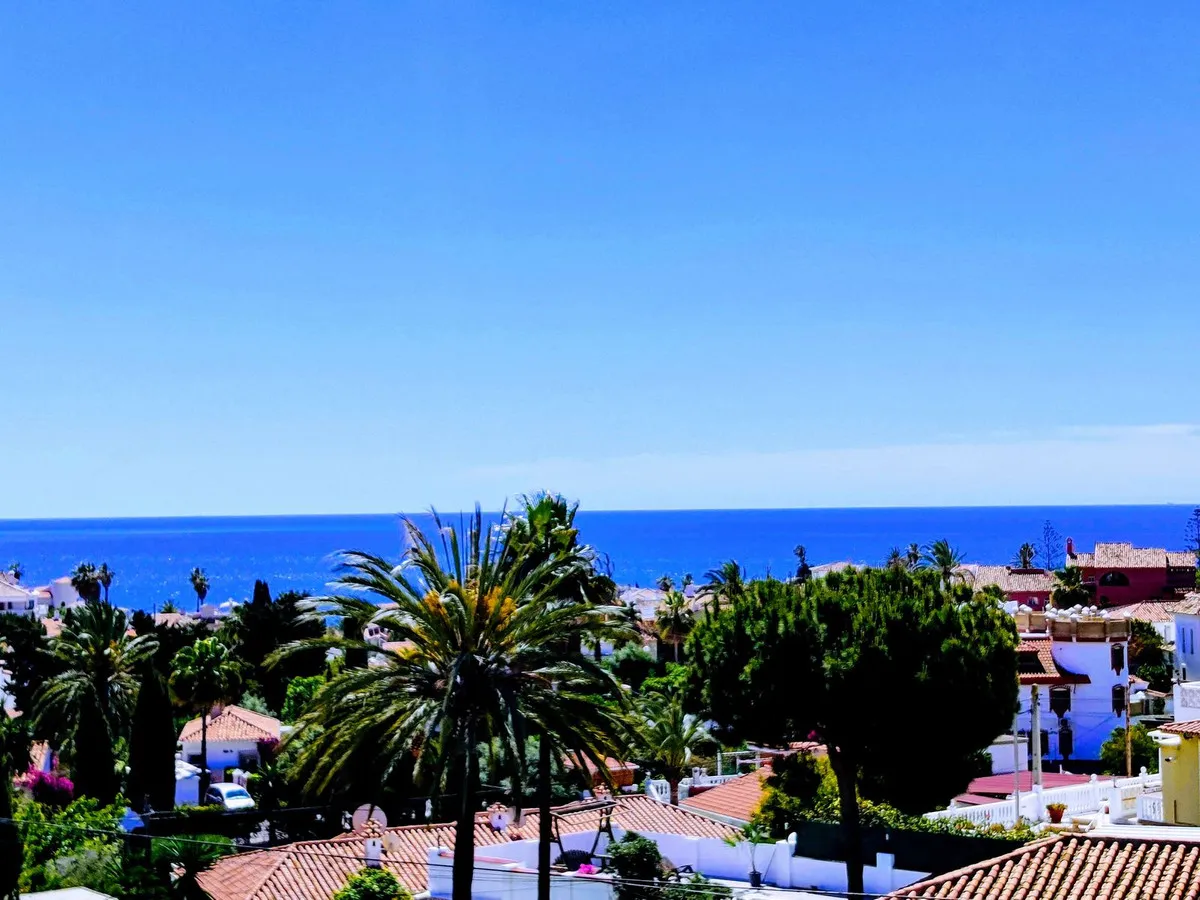 193868ed-8d28-4bbd-ae85-9a5d37516088