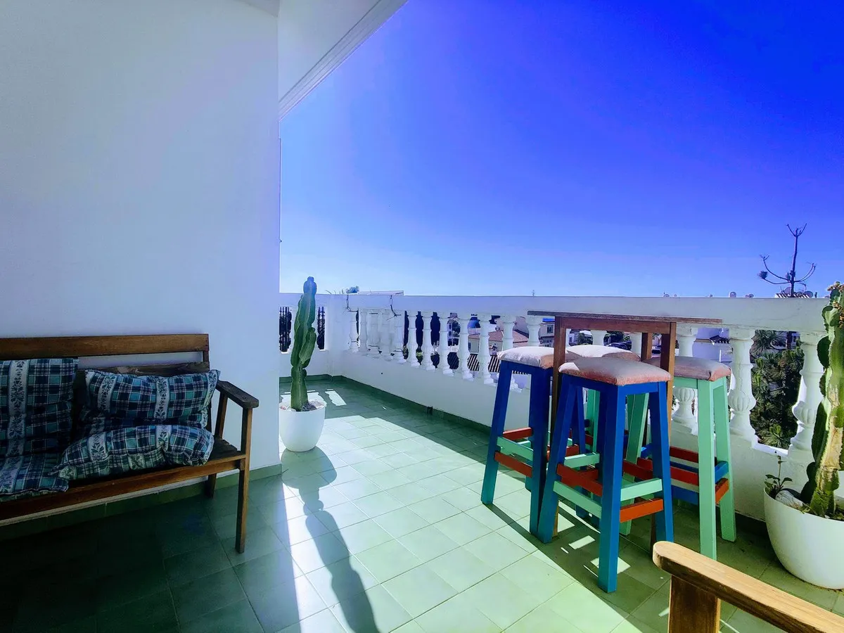 300dc51f-695d-4ced-9849-05c1410a3bf7