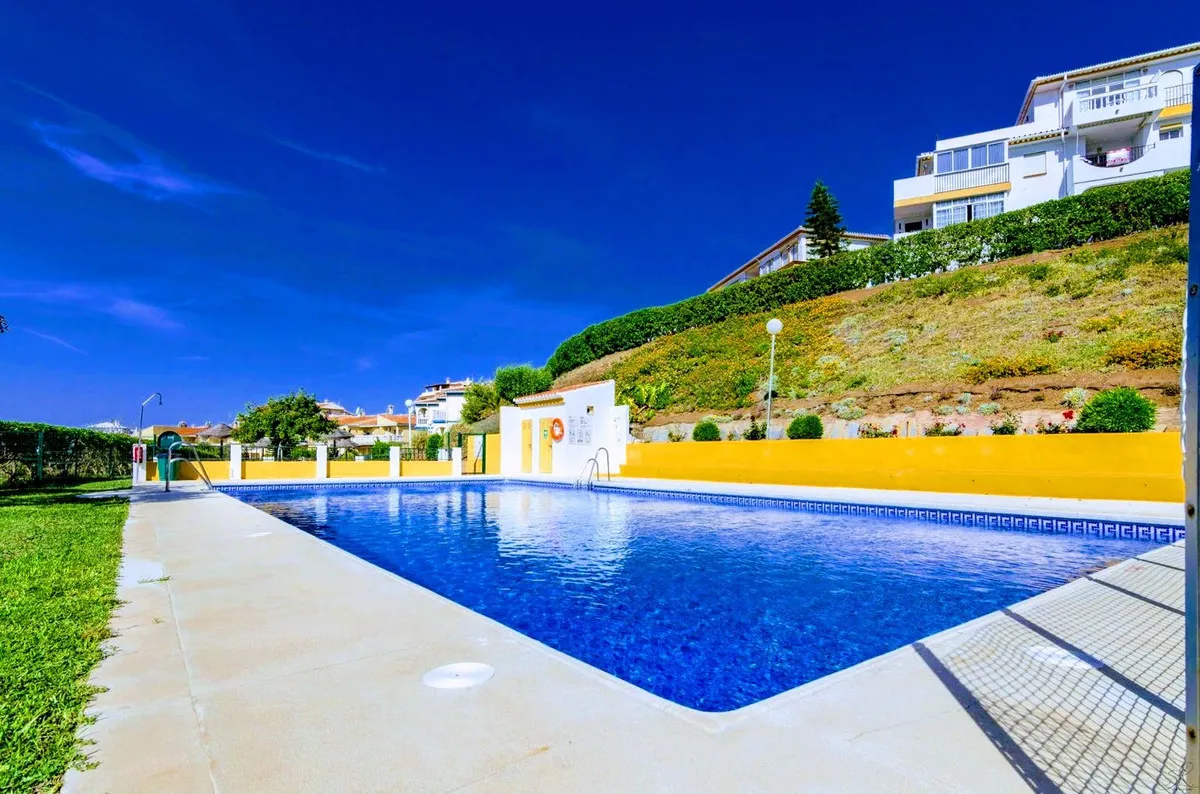 8d69867b-c377-469e-9af8-16aa75b3e3df