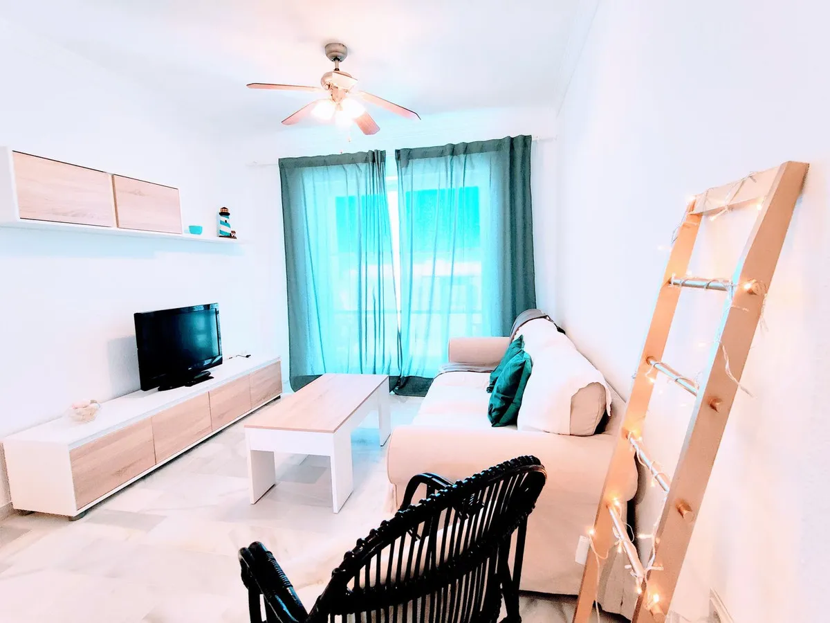 8dc7a3bf-bd8e-4962-a699-d068e509d780