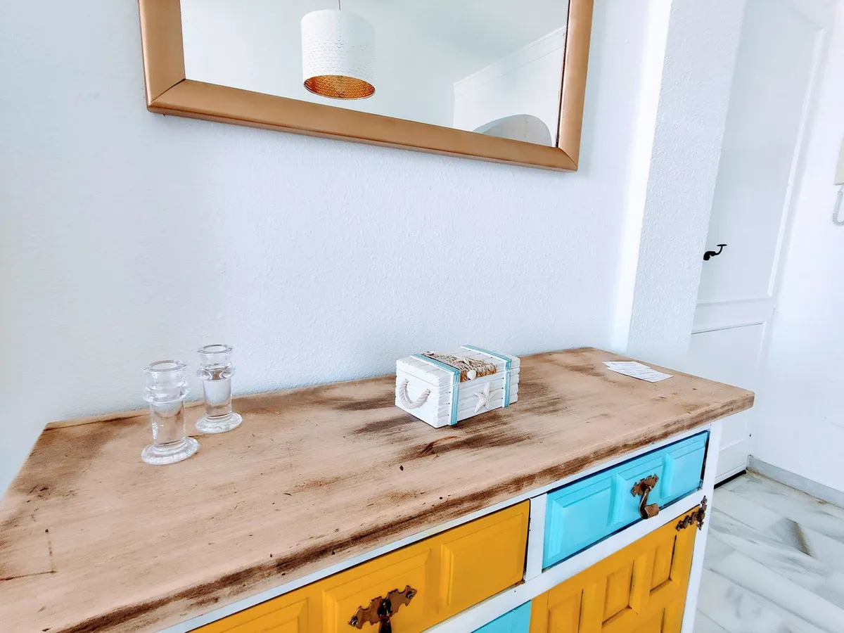 a63de9bc-0357-4ed1-8224-e665abf23a1d