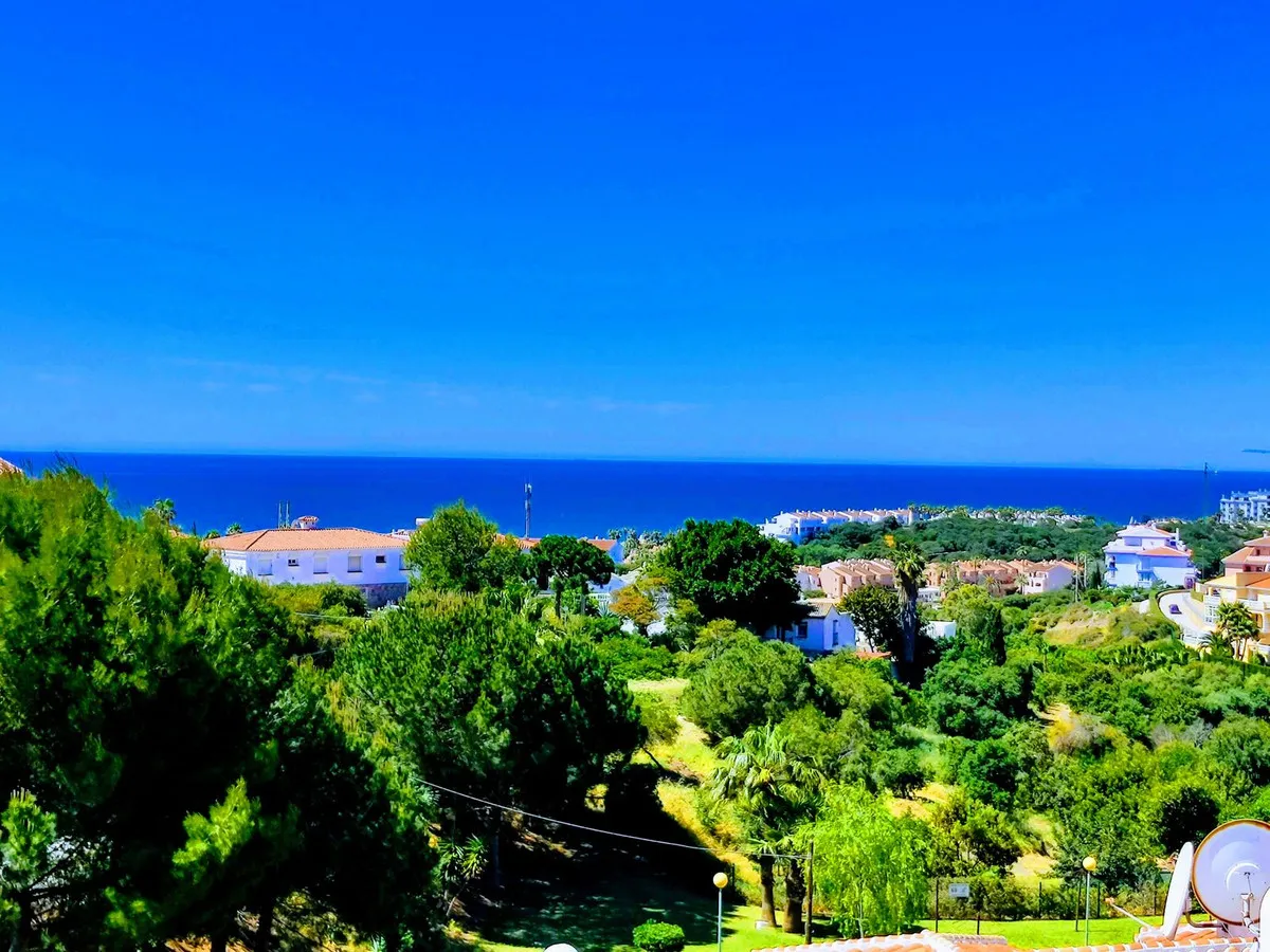 e55b9f8b-8073-45be-a6f8-6cf1ecf9c507