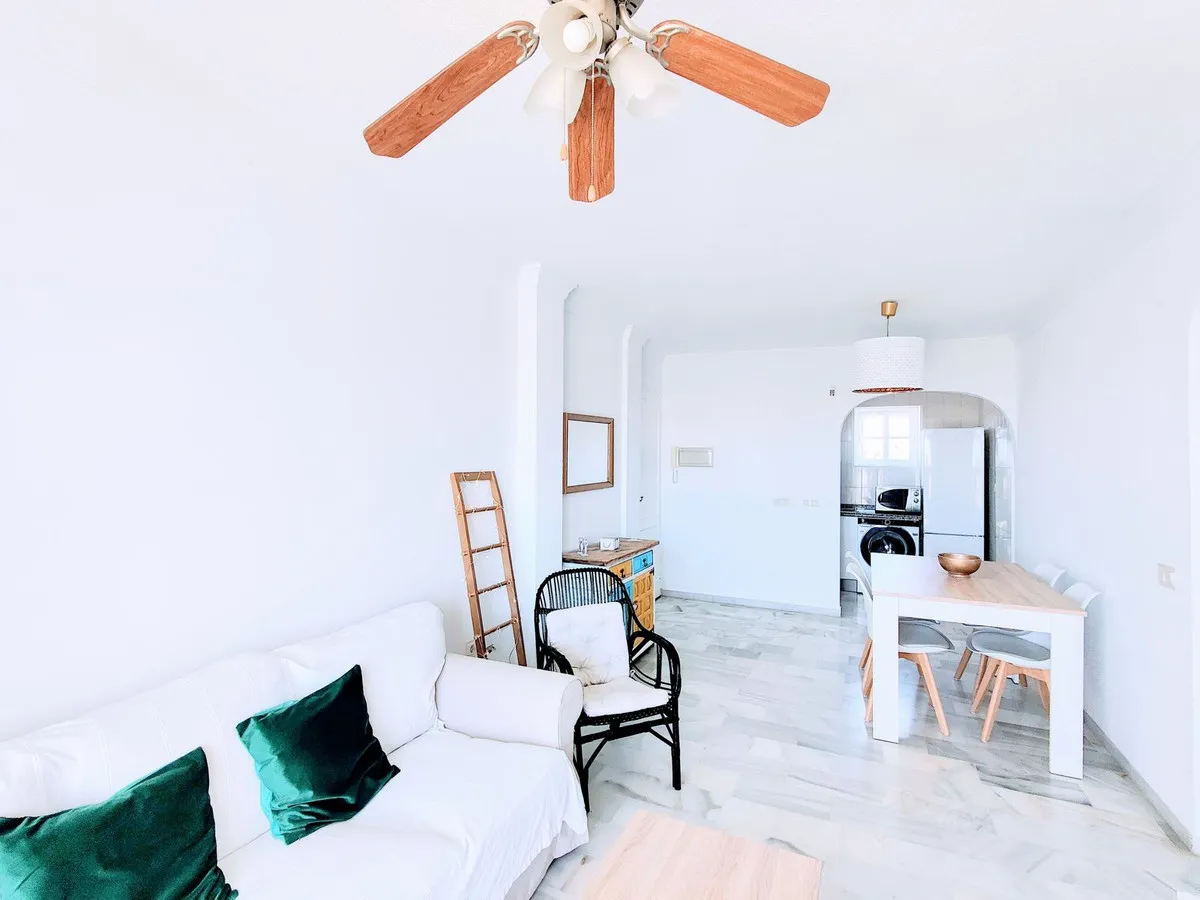 e5d249c9-7854-4e70-8676-89dc0427054d