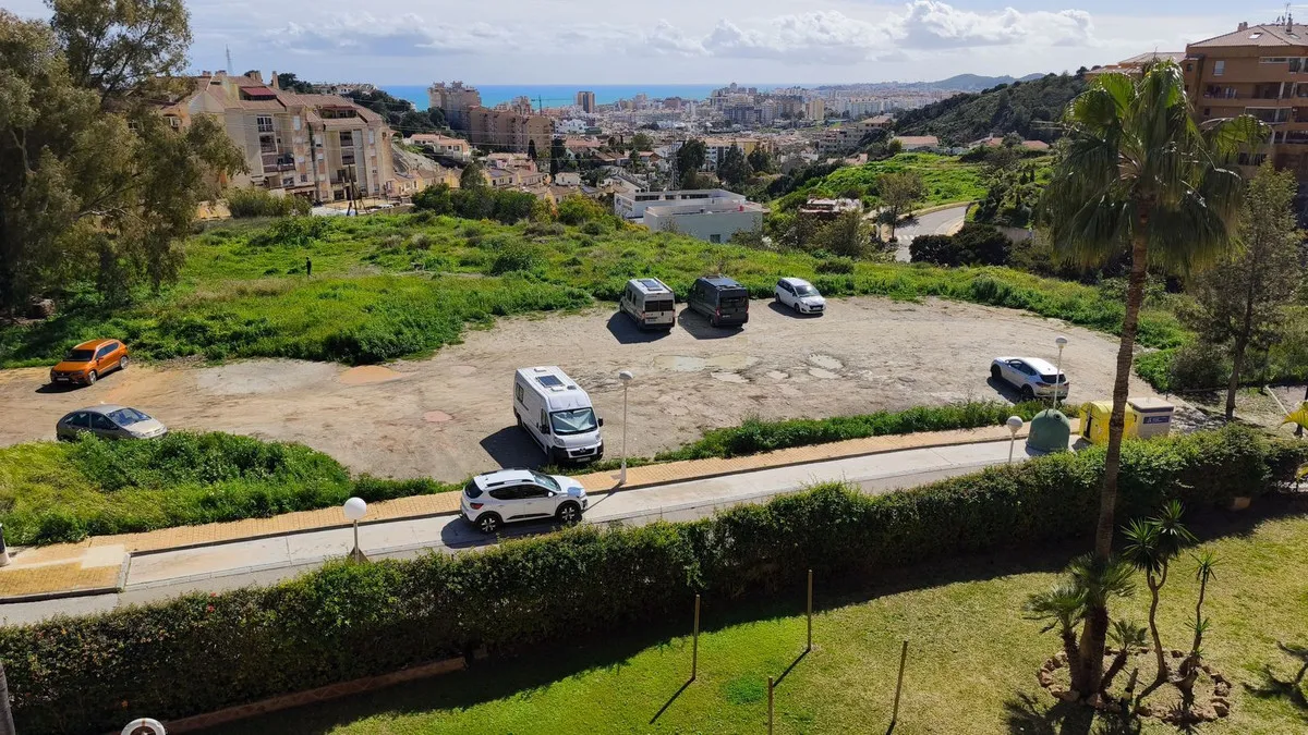 810f1da4-3e41-4870-9604-9d334005f051