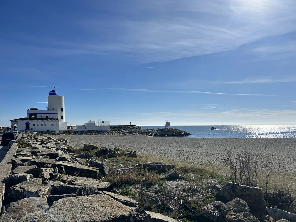 8b508e52-fcf3-4c14-856b-859815284091