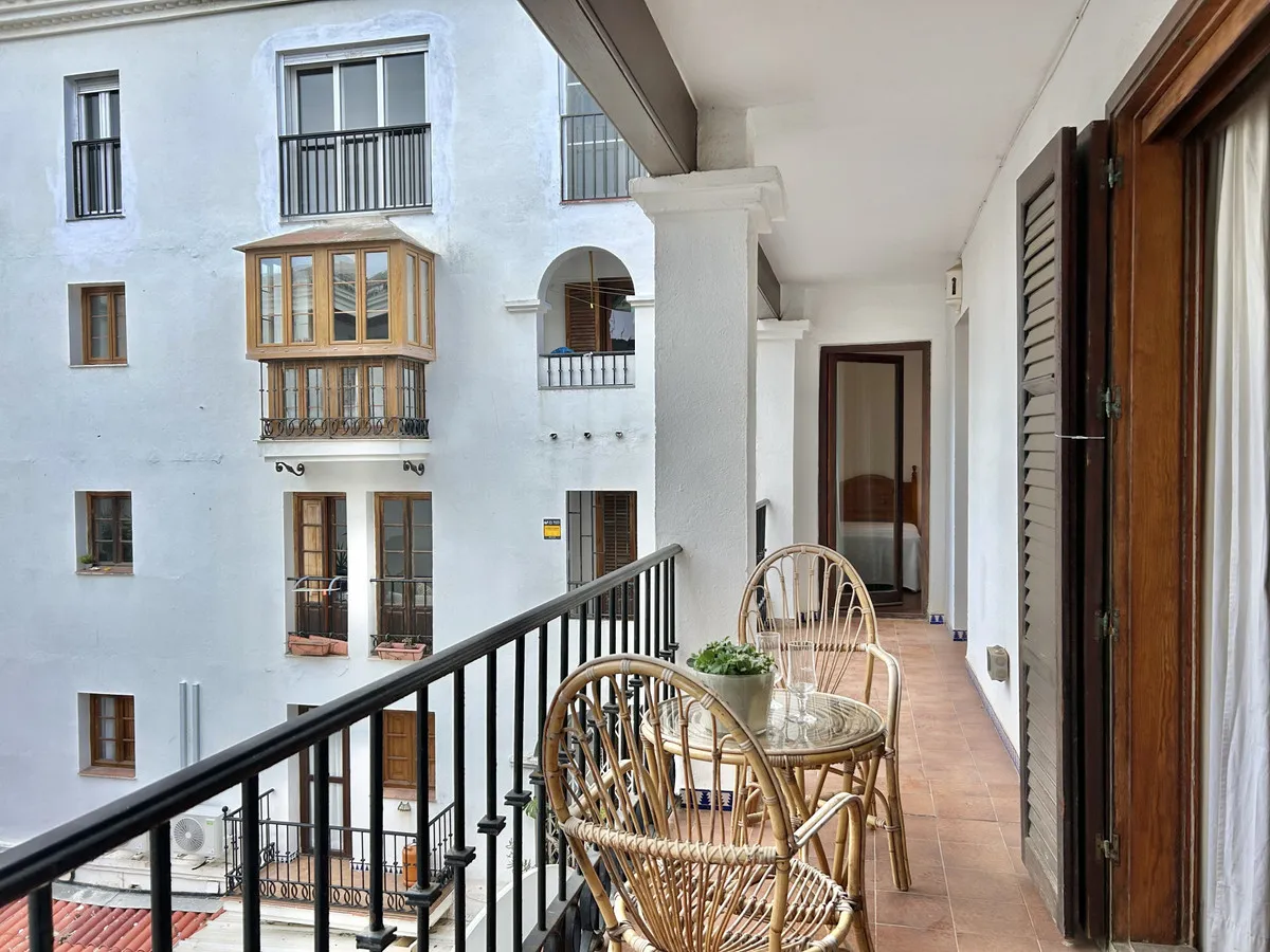 ca174738-11a9-4b65-aa0f-bf8c4c092484