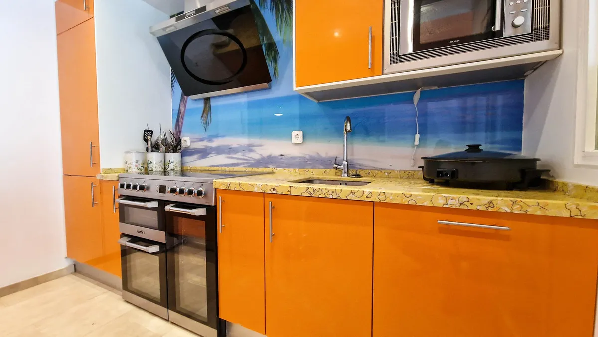 4a94df2e-bc97-49ee-8b38-f63adc6e126b