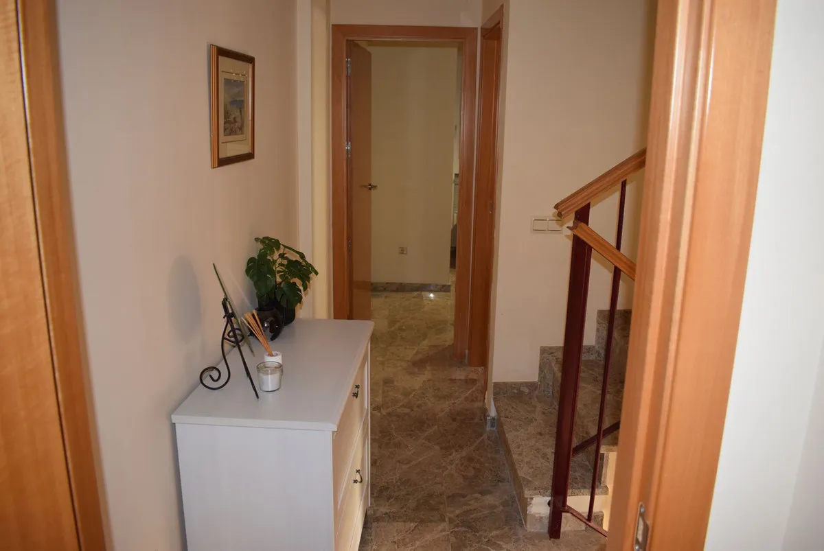 57bd3306-17a8-4088-9ab9-9ae43c2d392f