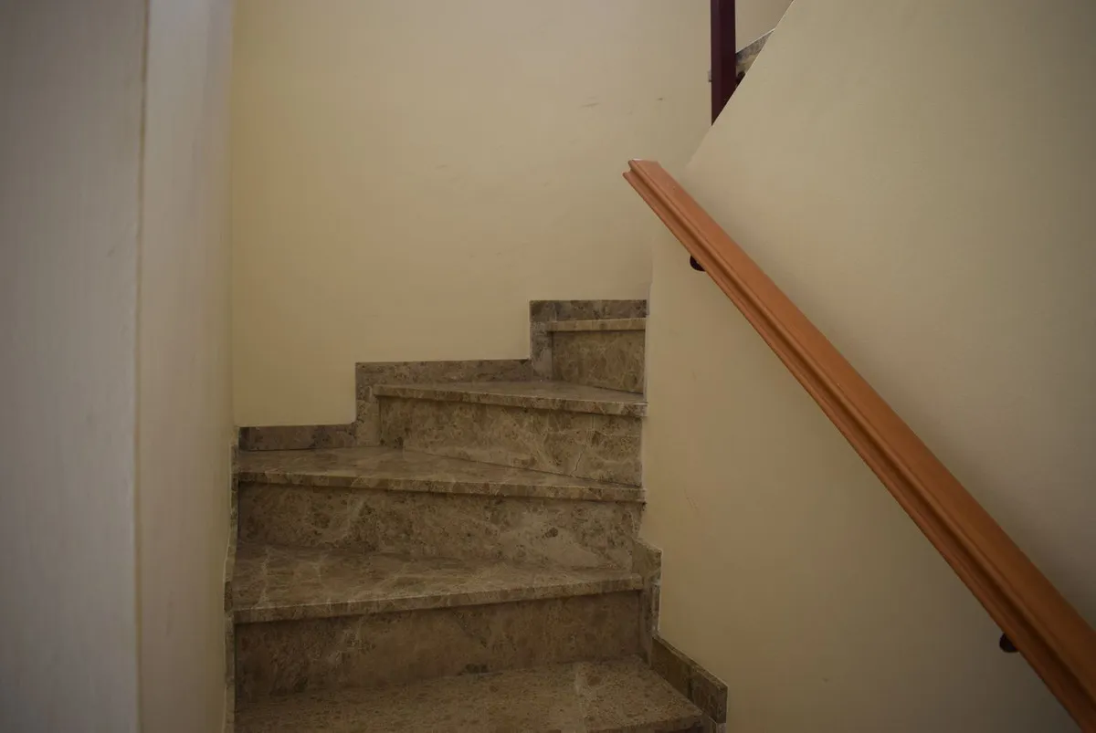 a16fcb35-4ffc-4a40-97e9-eeec4ae5580b