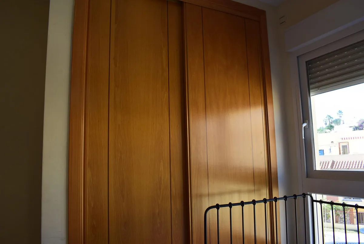 b1736e1f-8480-4b22-ad7a-7cdd7065d9e6