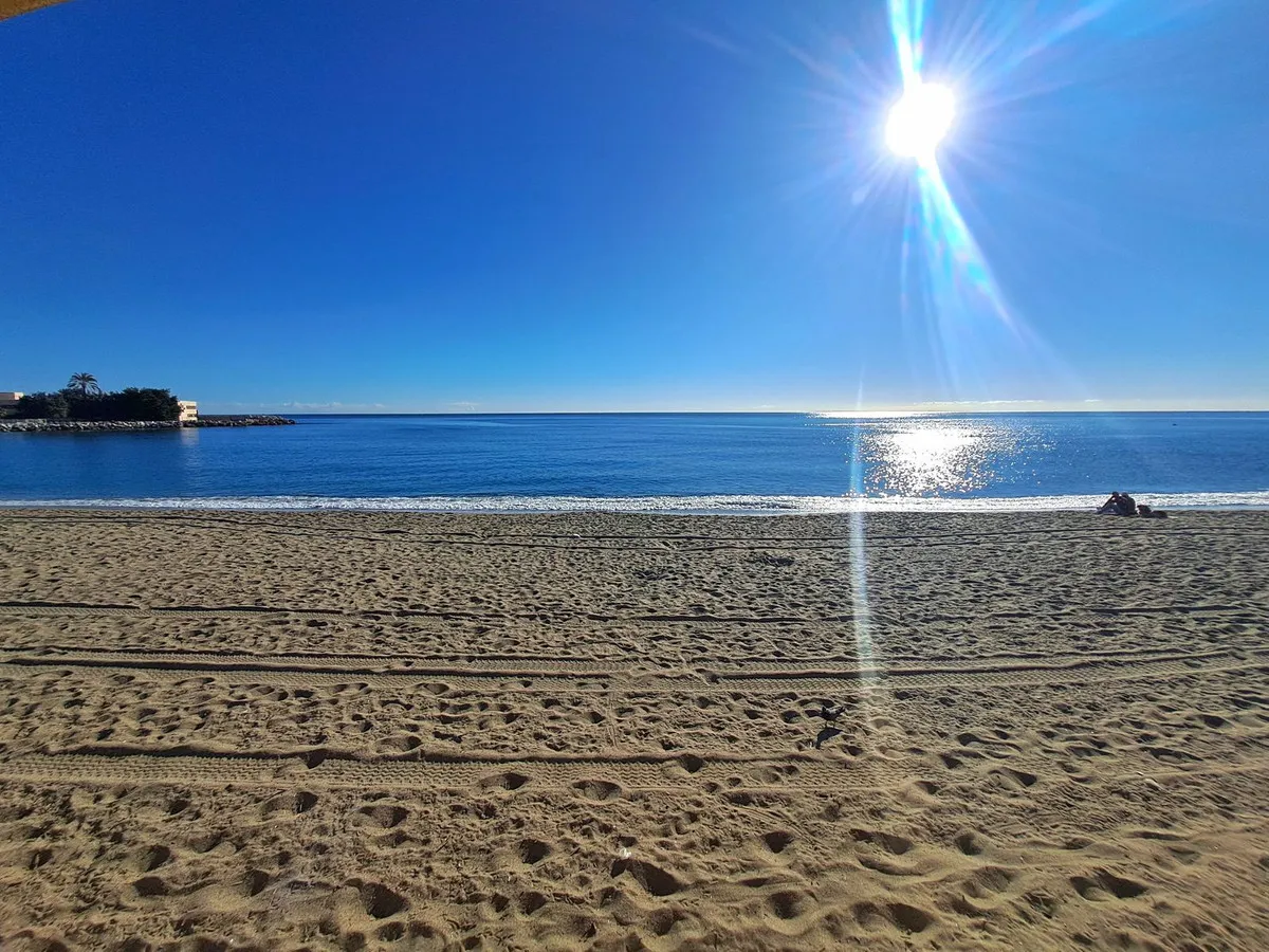 6f108950-9644-4e39-a717-e0c785aa01c1