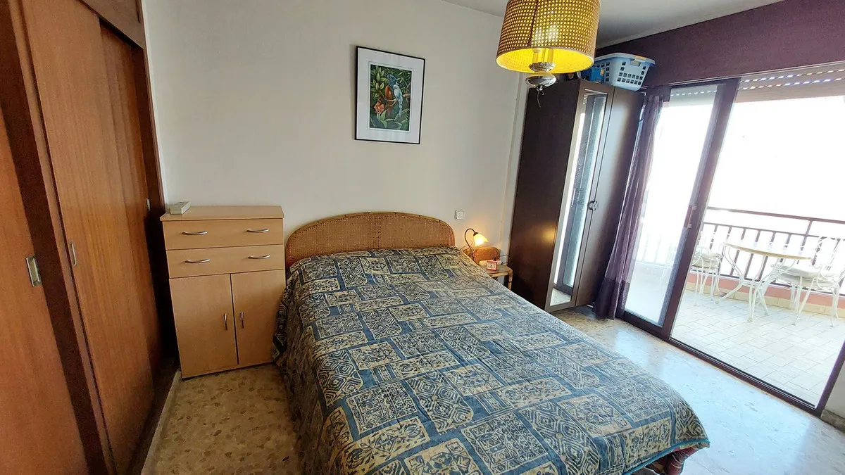 801d19bf-ae86-40ff-b7d8-d987b427b396