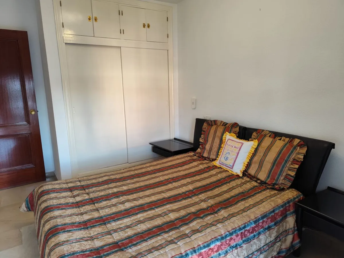 221a32d9-e109-4044-8093-0990bd58233a