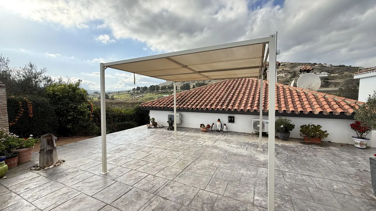 2c663bce-3002-4685-9c1a-043e9f536c78