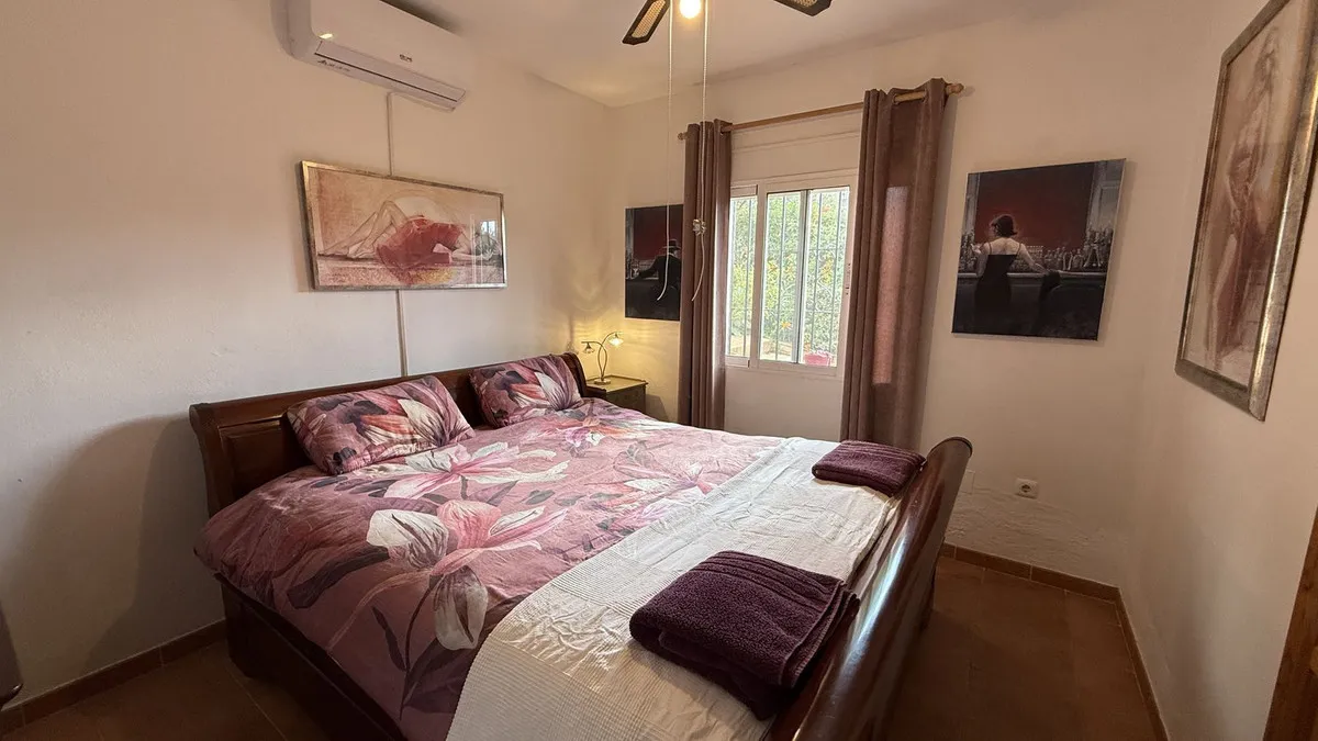 e959533d-c6f3-4418-99b2-7ab35dc01ae5