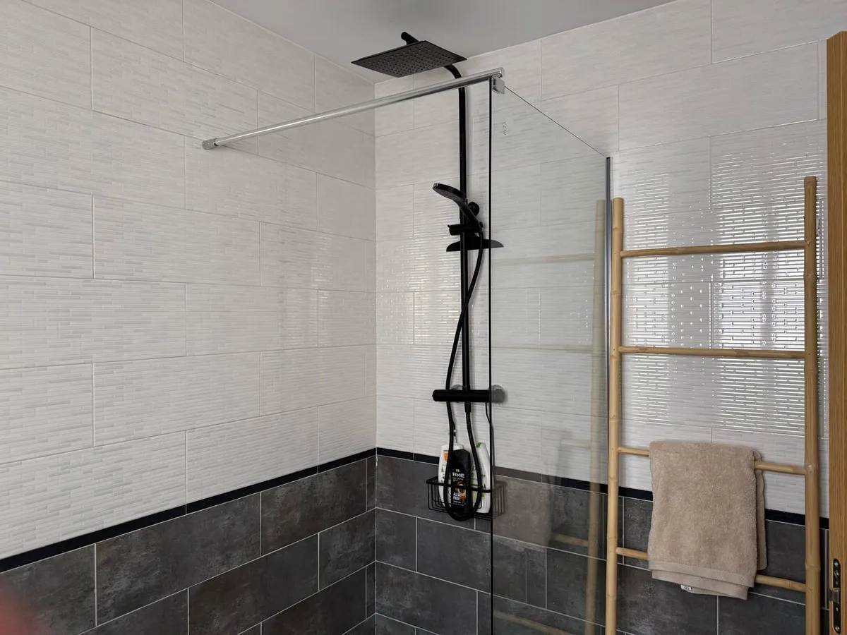 08f0cbce-a809-4ce8-a6bf-8733f345aaa0