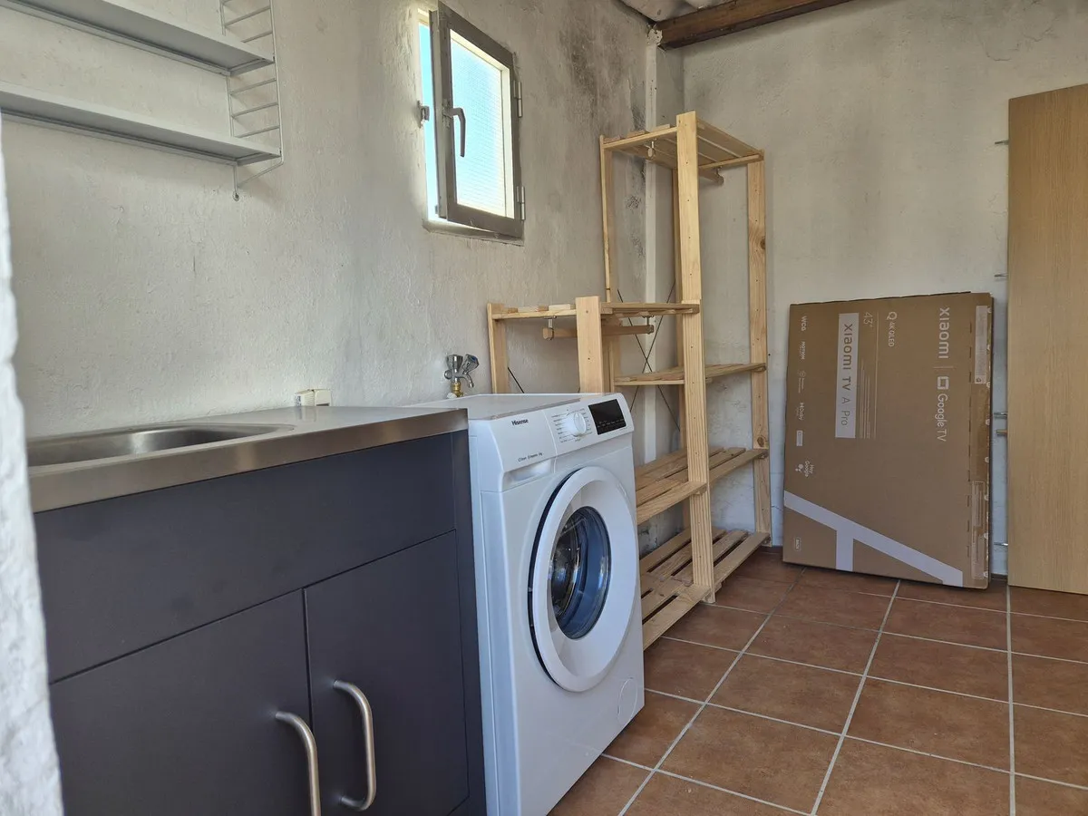 1304d8f7-859a-4a15-b14c-8f87ea5e9942