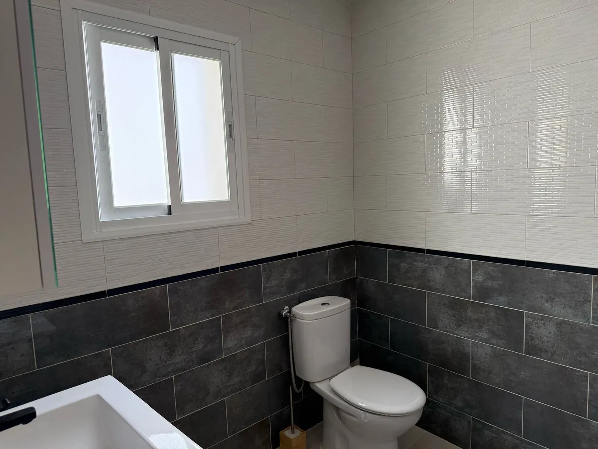 2825634b-d1df-4a96-b680-2478f4344603