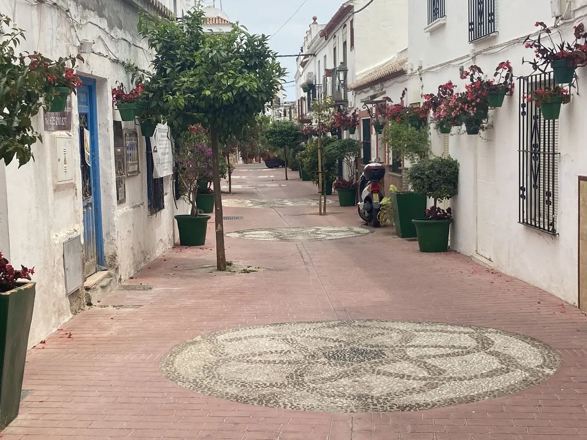 3d55939d-a374-42f8-bad3-9b2d7bf92f7a