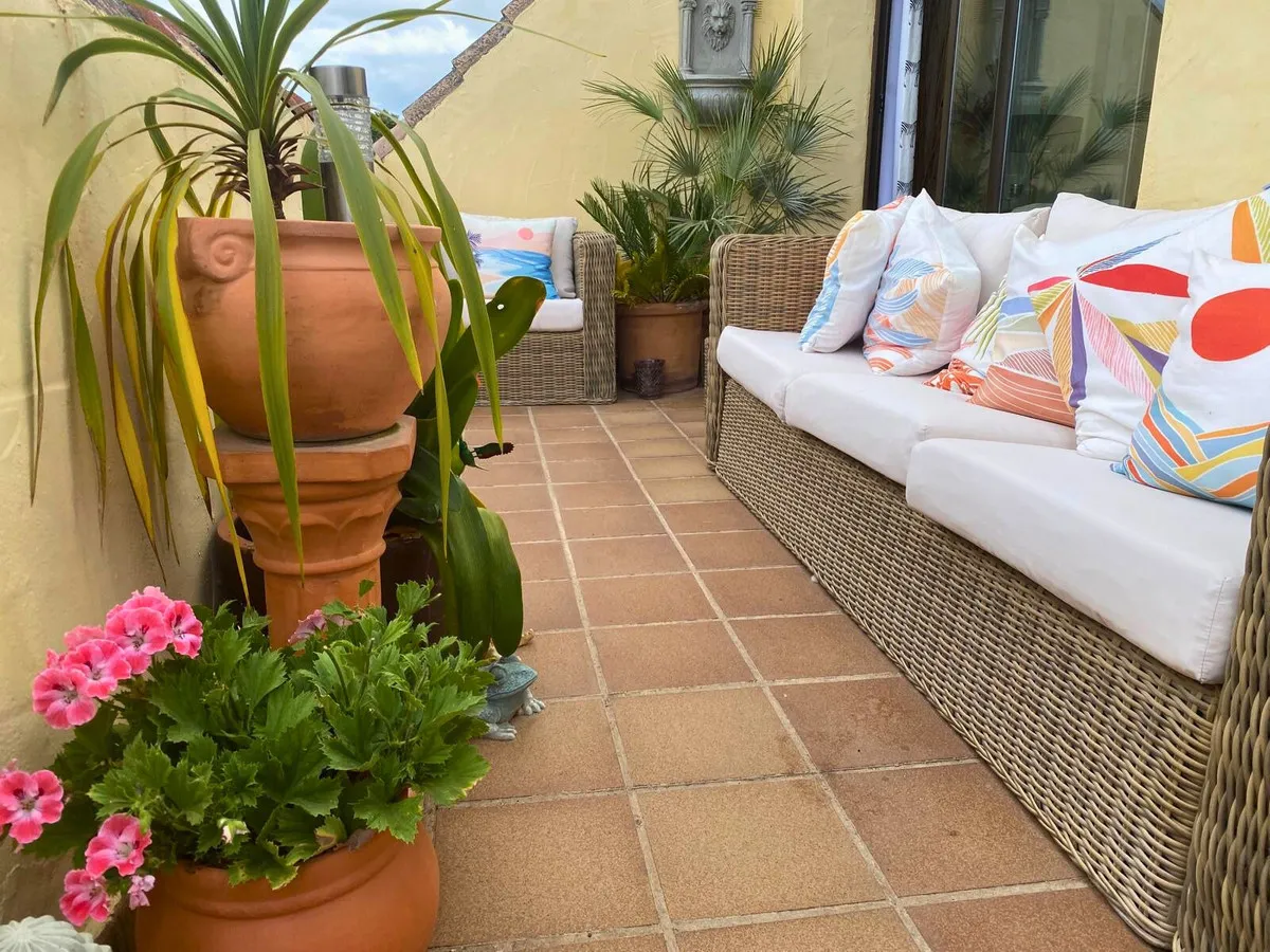 1bf67b9c-f8ce-4193-92a7-b11a2011bb34