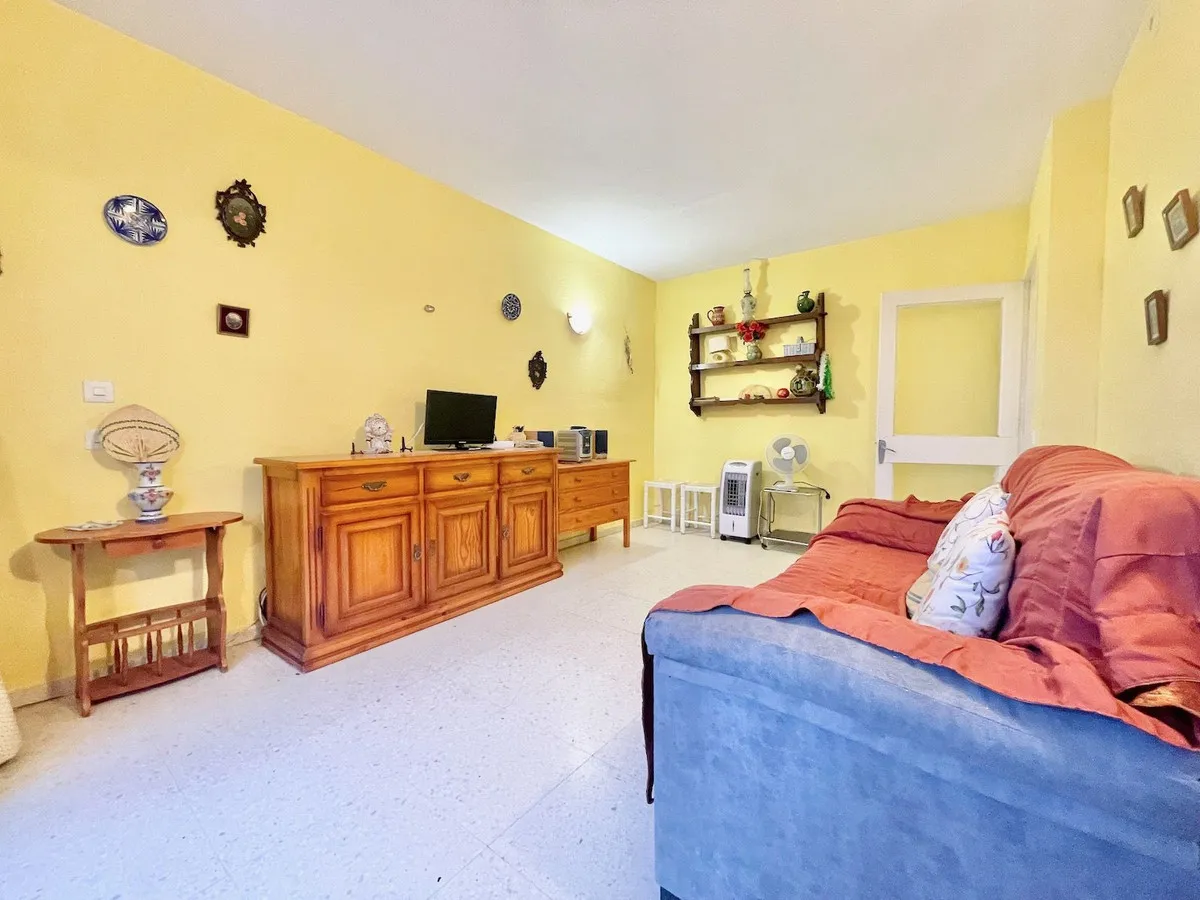 89a98d5f-bac6-42d8-bdea-a5055419404e