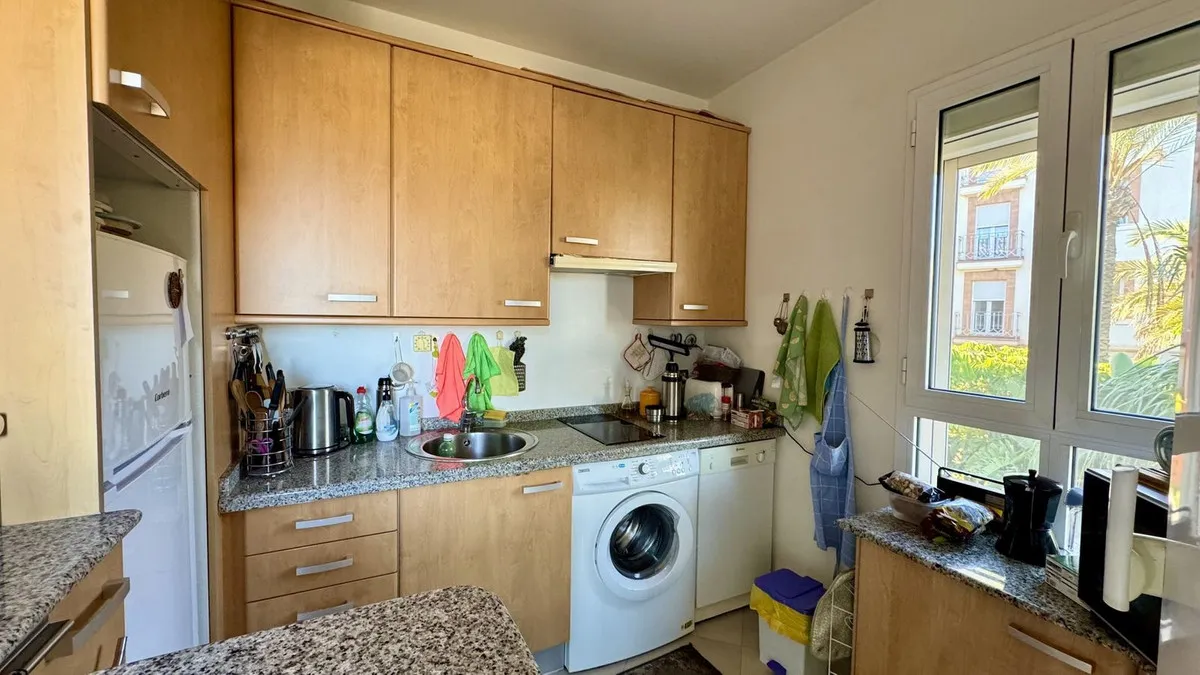 05b29604-8b77-4e5d-8e4d-6499a1ecf739