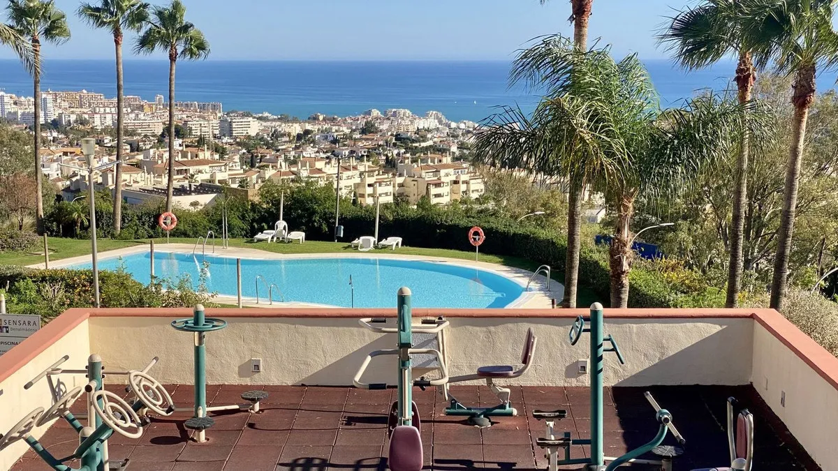 57f18e04-21a1-46a6-94ff-1f2957b16d3c