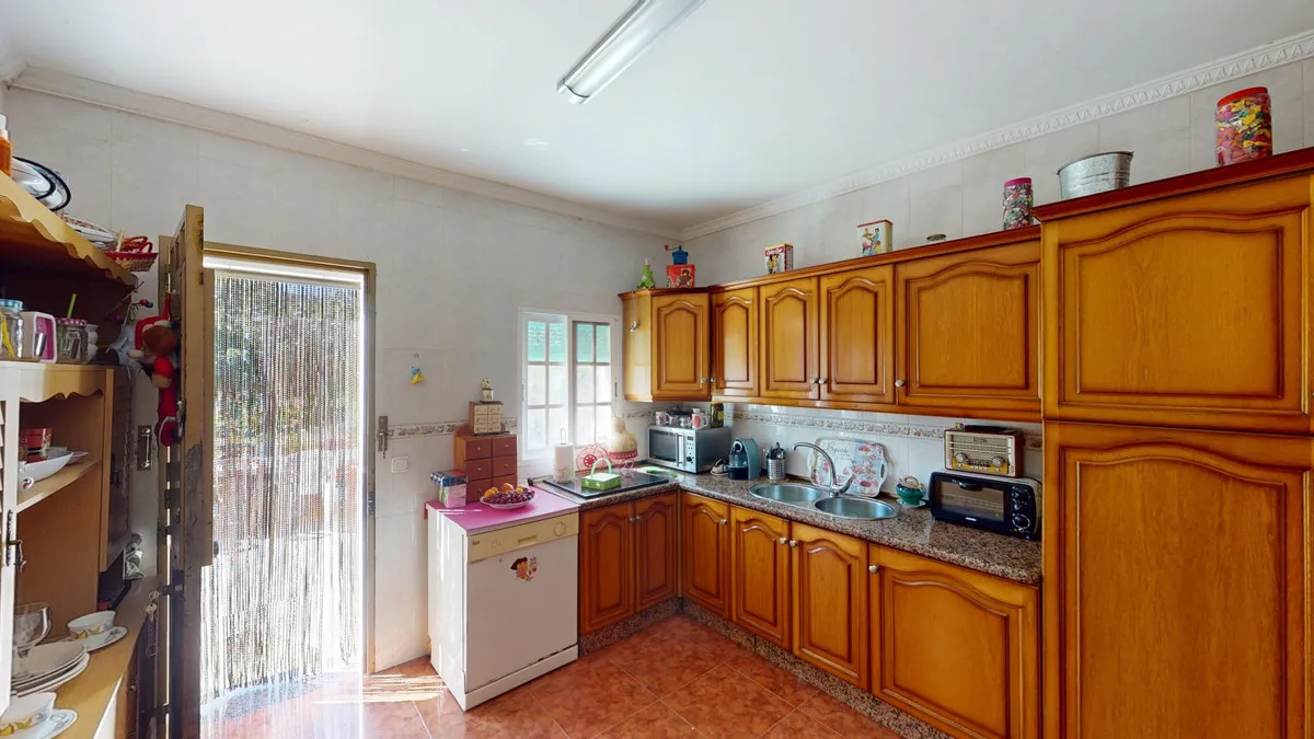 474bd3e5-fe7f-46fe-8465-7088c8ed7429