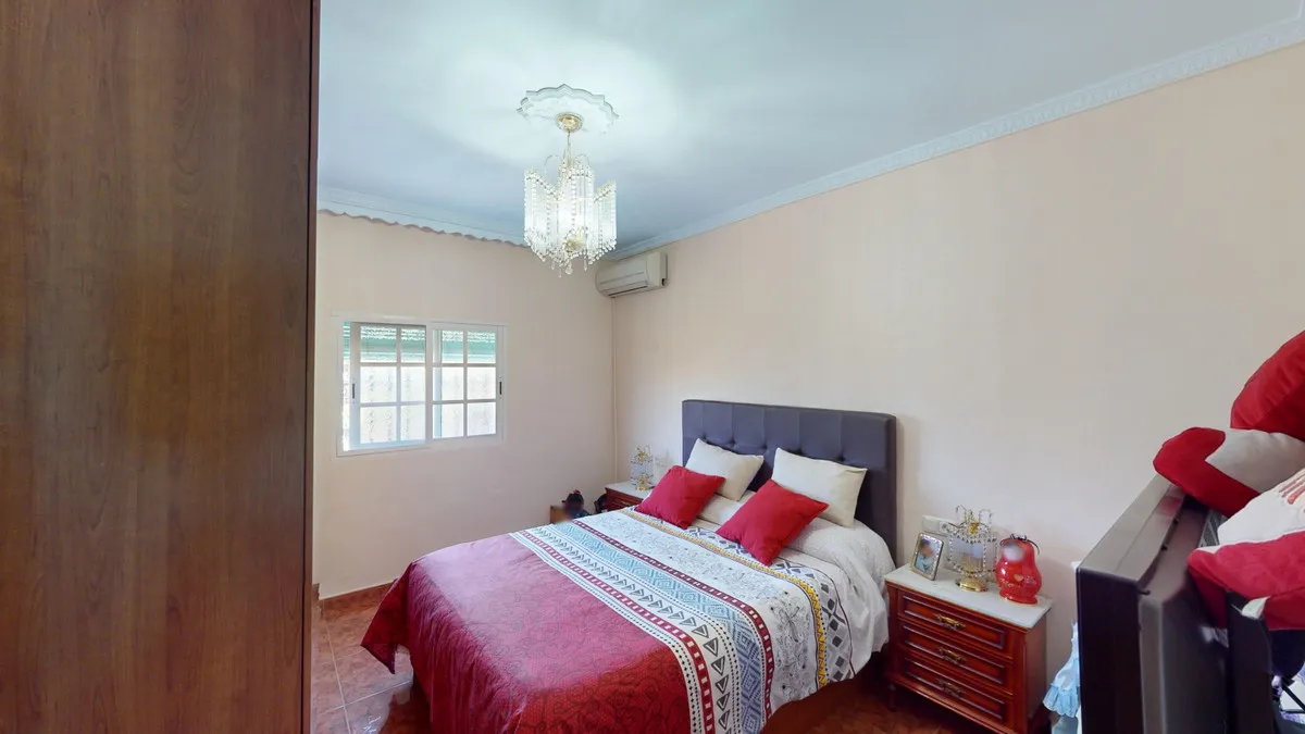 6386ed95-5c62-45fc-8b4f-1f03696a7b8b