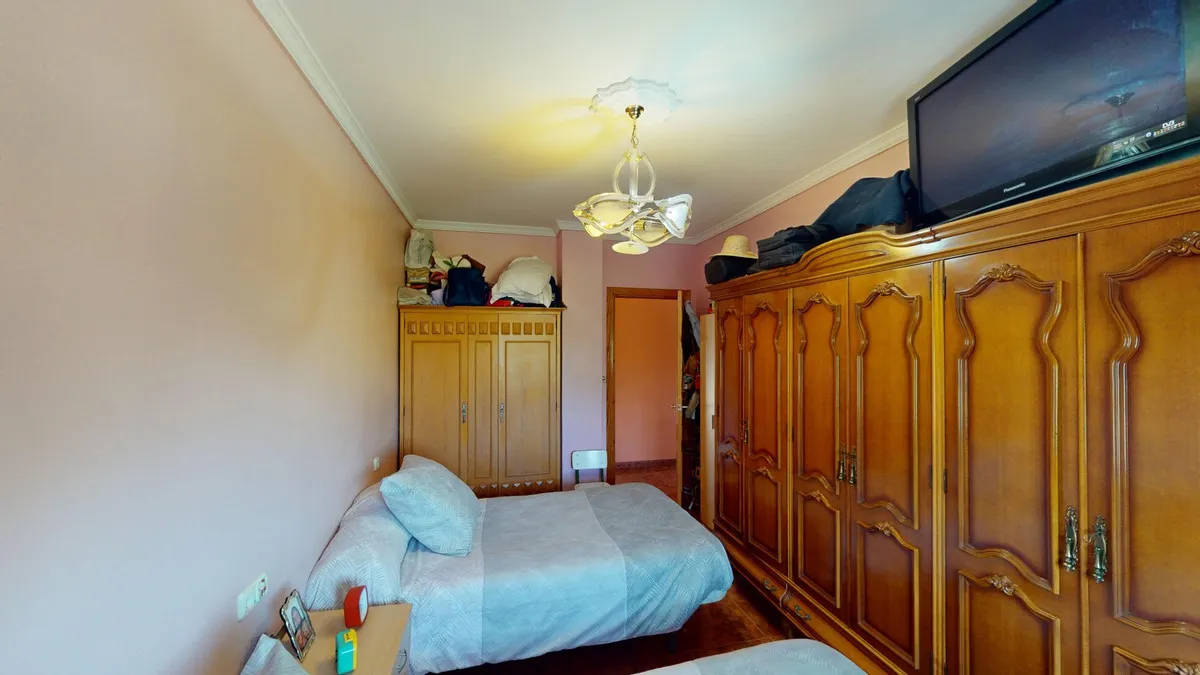 7aabf516-02c3-4feb-9d95-ef98b10ad3d9