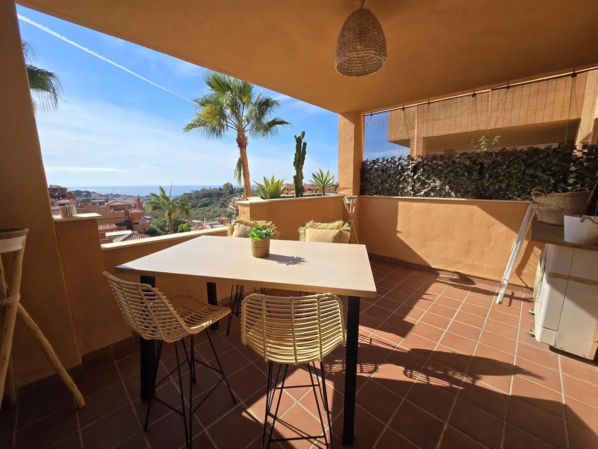 2561dcdd-6d2e-4e9d-8d8e-5772aaf00267