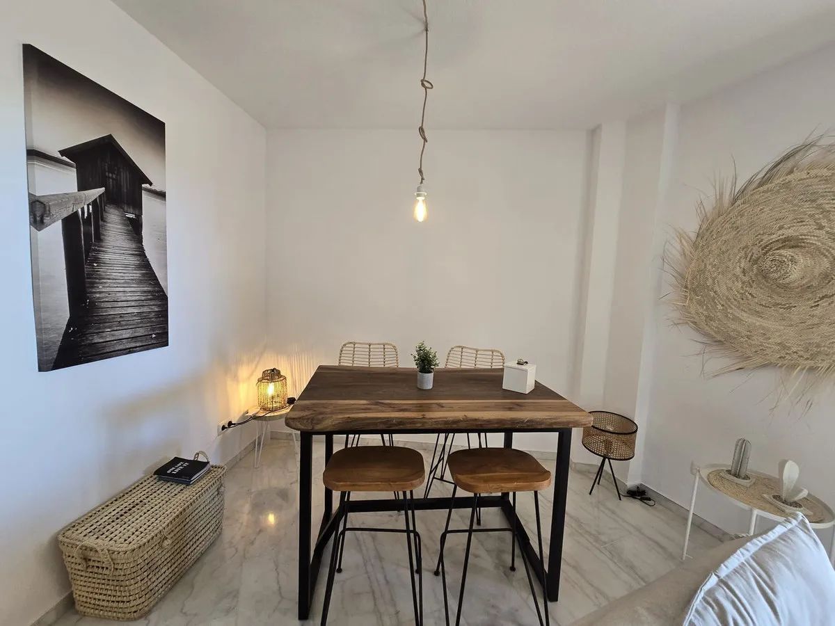 c3e5145f-3eb2-41a3-823c-e0e00f407117