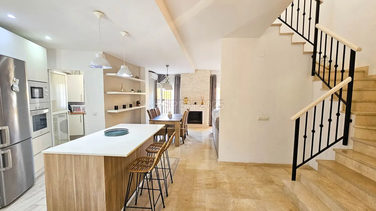 87007451-4480-4138-b054-1b9f8e9015bb