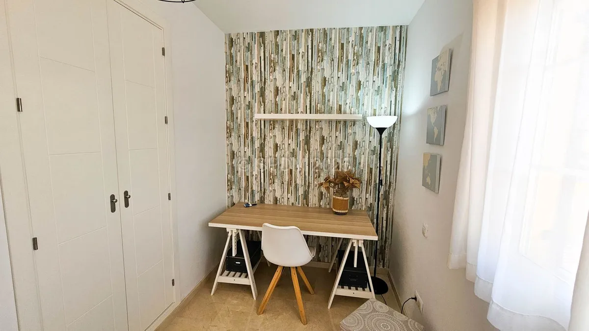 a6a166c5-4eba-4110-93c1-0ef3c4f52839