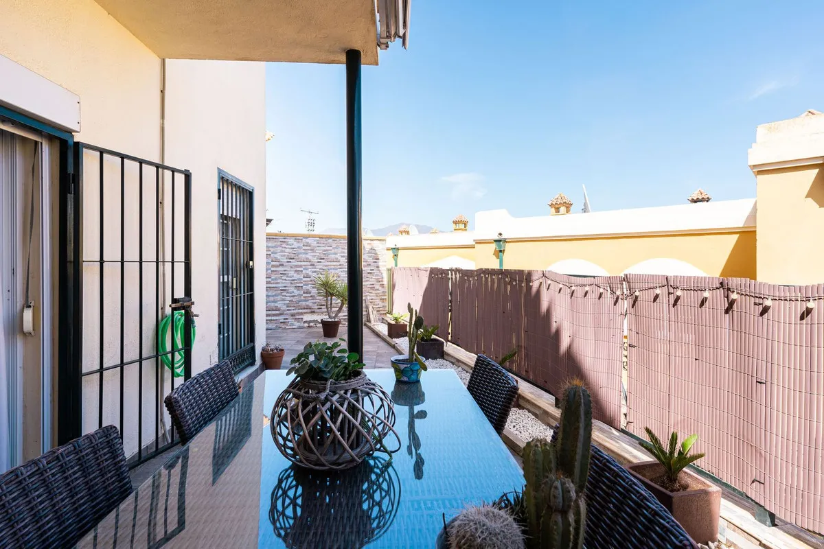 c8823178-e45f-49f7-b360-89b2c6ba6394