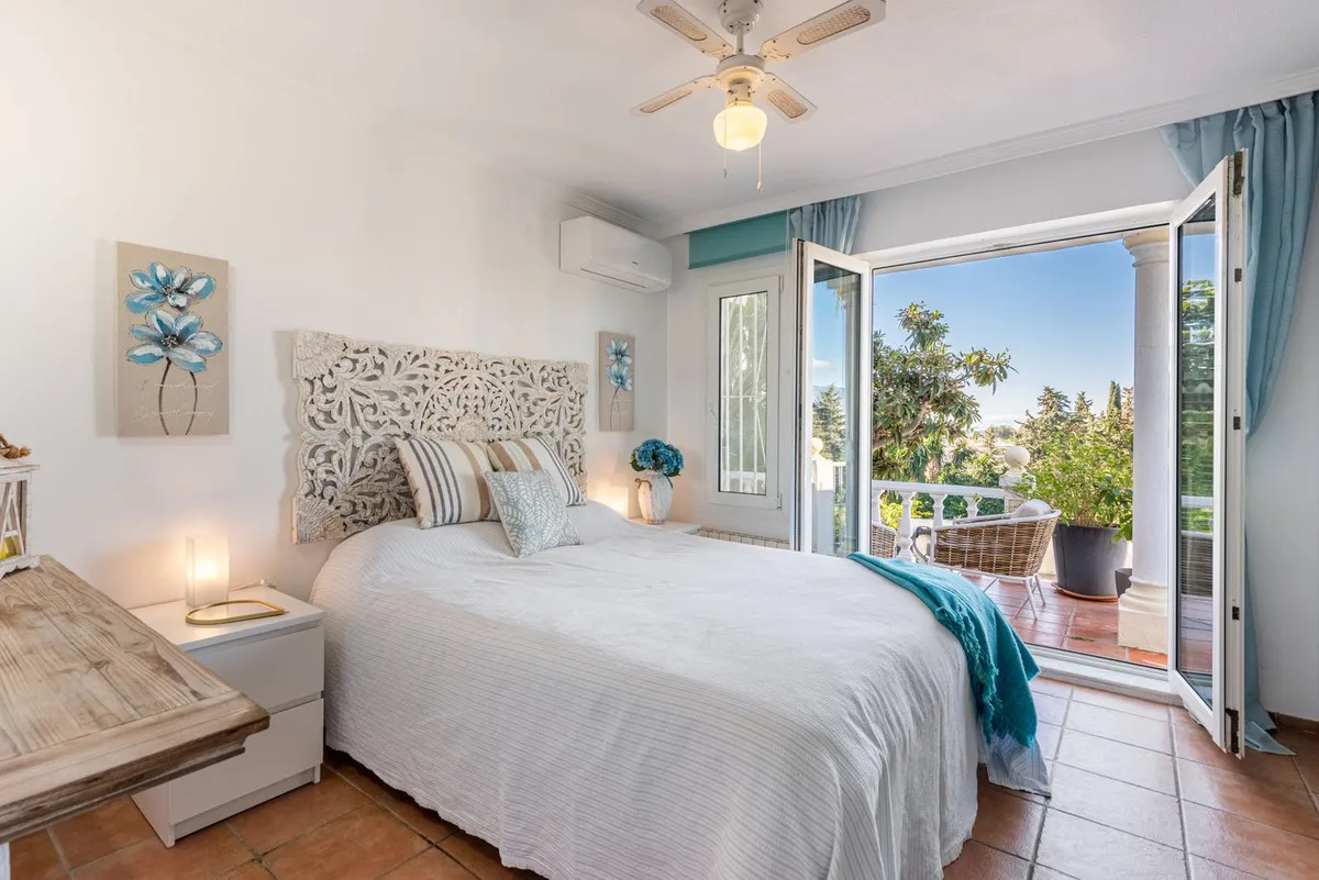 809f82a3-e77d-4392-b902-92c581b5da36