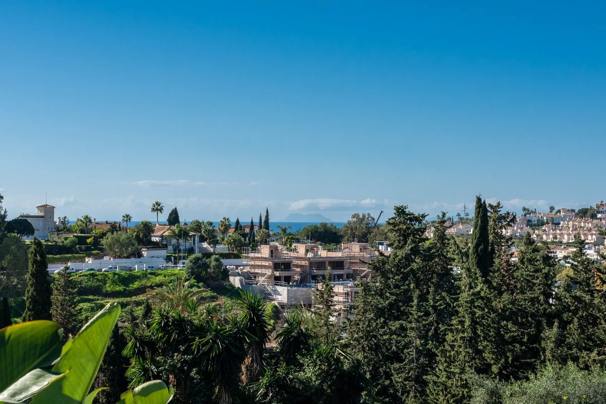 b263559f-722d-476a-8a65-17263e54efac