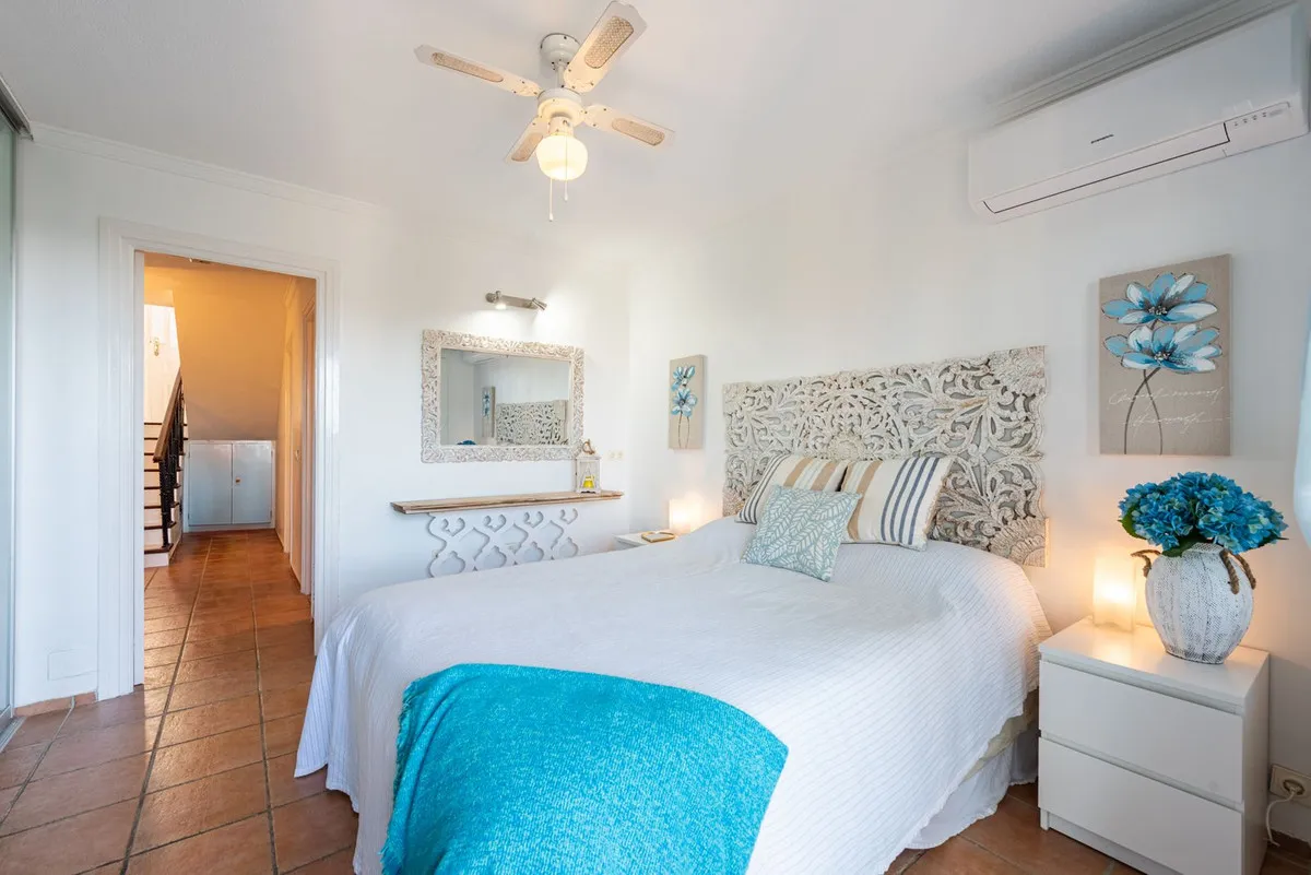 c7ab339d-ffe2-49e1-aa6c-0b7e7ba4279e